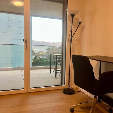 Newly Built 2-bed Flat With Parking In